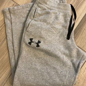 Men’s Under Armour sweatpants